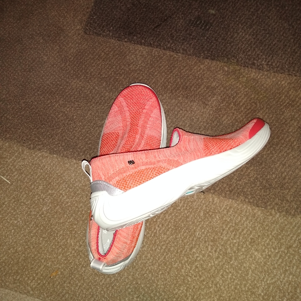 Woman's slip on shoes